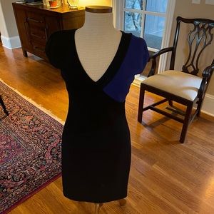 Diane Von Furstenberg V Neck Dress-Size 4